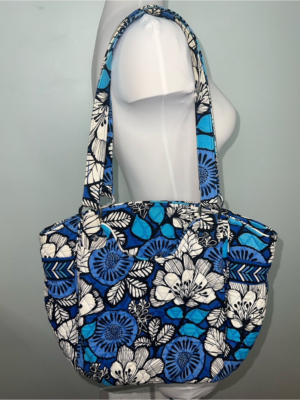 Vera Bradley Blue Floral Tote Bag Quilted Cotton Shoulder Purse